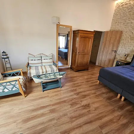 Bed and Breakfast Le Domaine De Champerou - D'hotes *